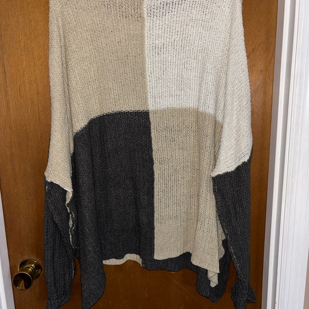Stylish Color Block Women's Poncho